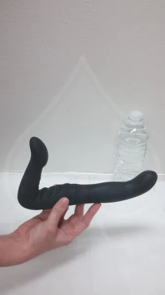 Anal Pipedream Fetish Fantasy Elite 8 Inch Strapless Strap On Silicone Black