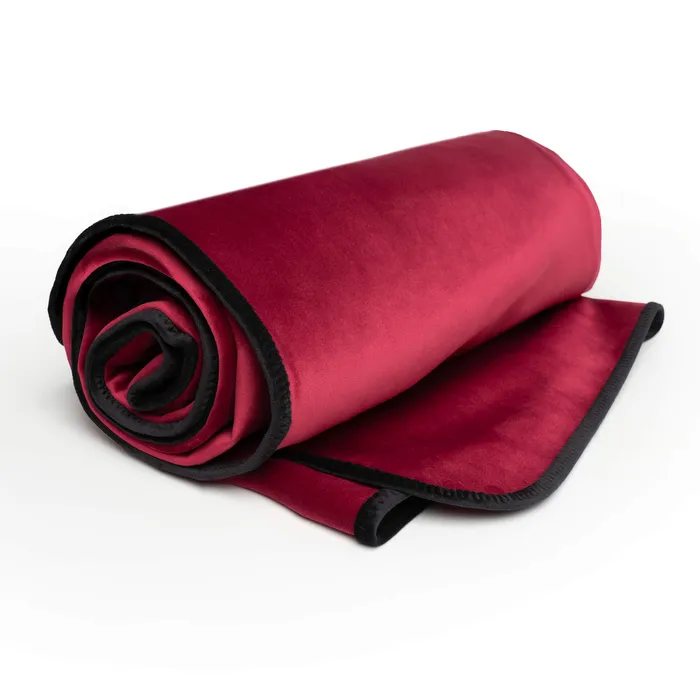 Fascinator Lush Throw Merlot Microvelvet King Size Liberator Vibrators